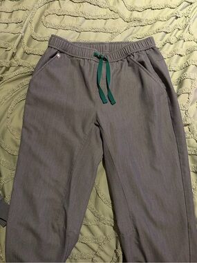 Men's Figs Tansen jogger scrub pants